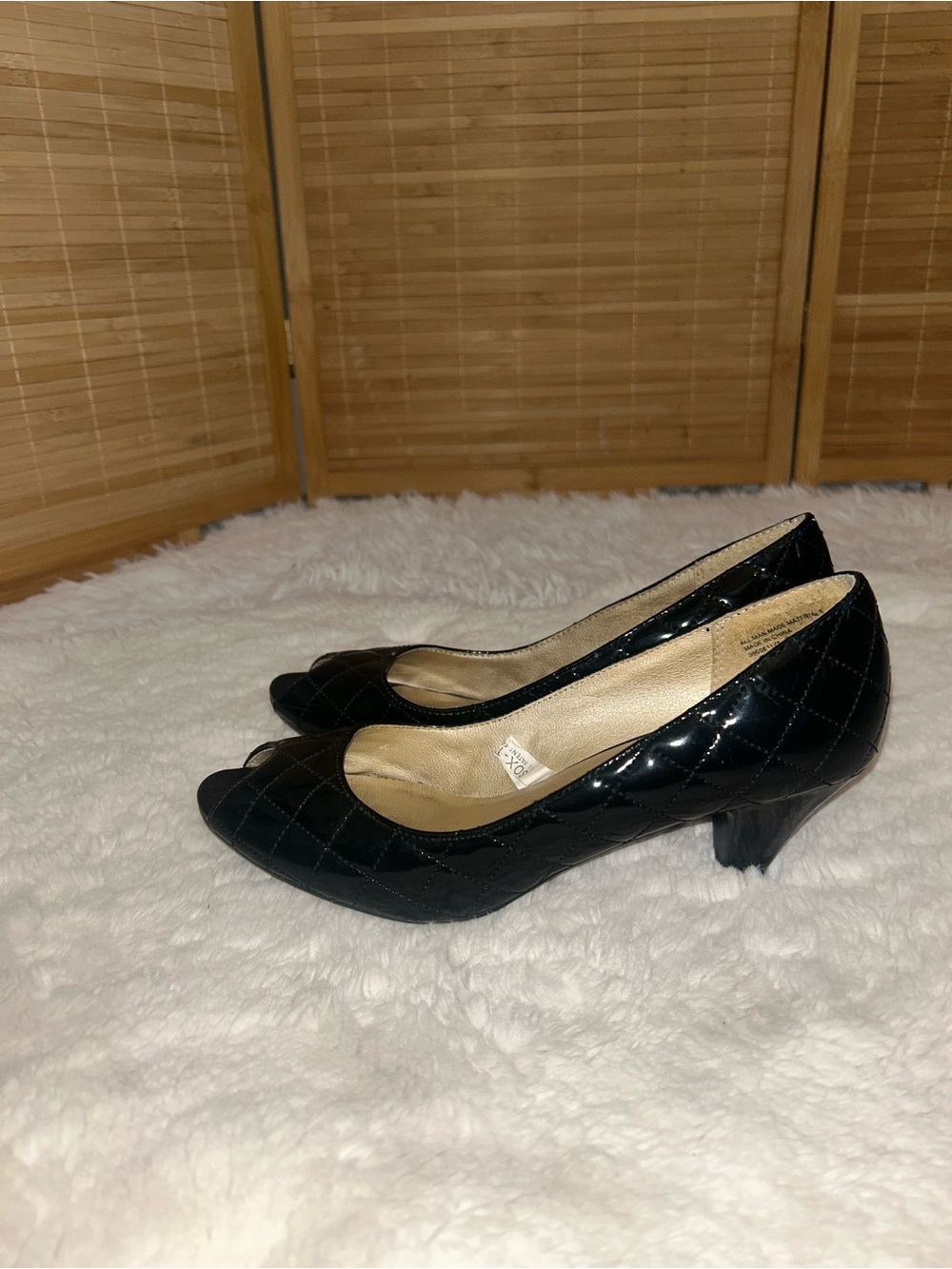 Mossimo Quilted Patent Peep-Toe Heels Y2K vibes shoes woman’s size 8